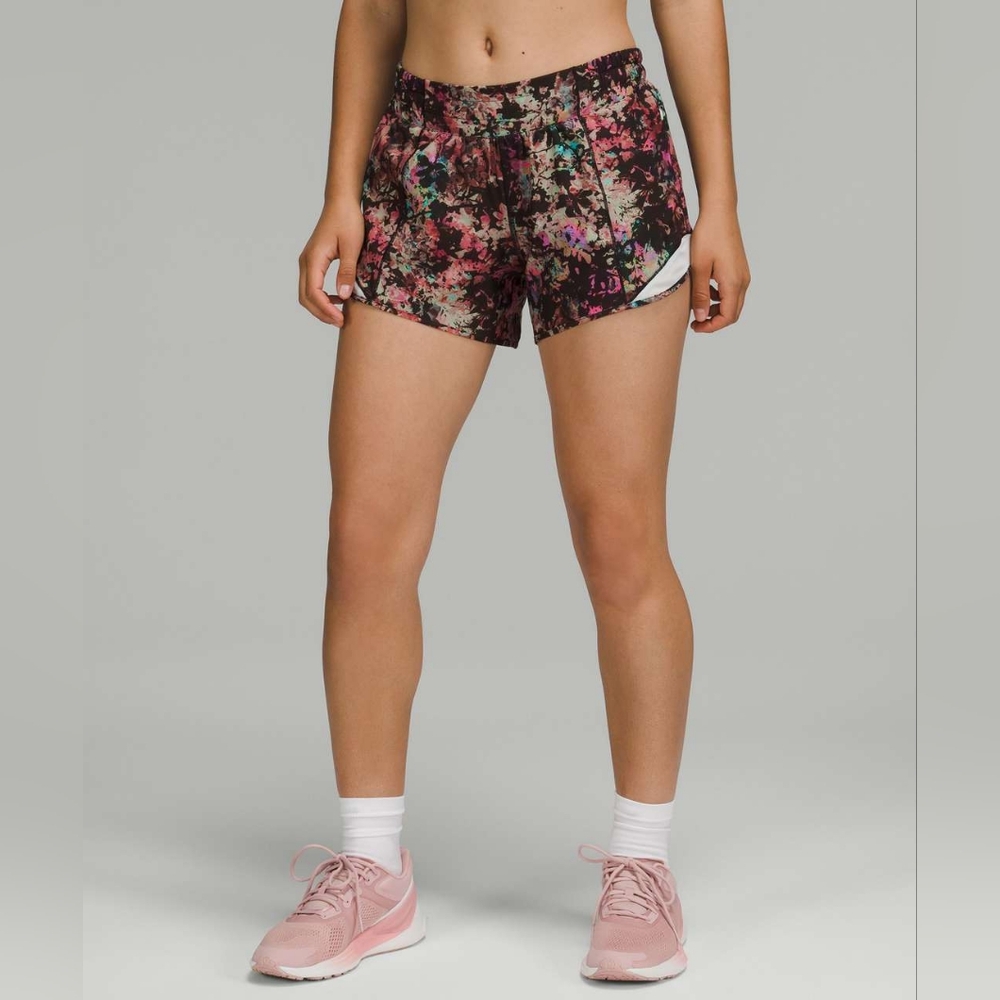 NWT Lululemon Hotty Hot Shorts